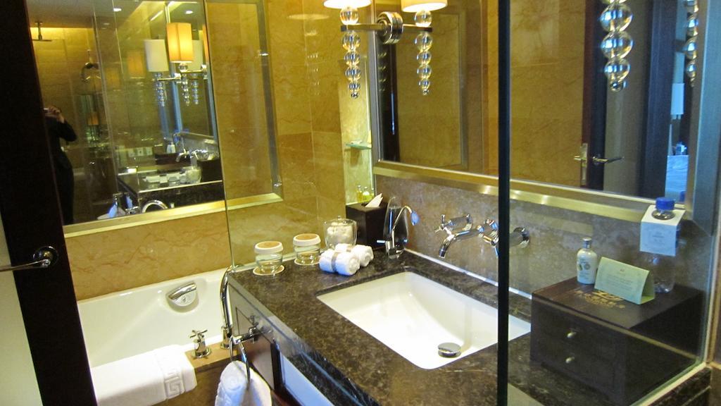 Langfang International Hotel Экстерьер фото