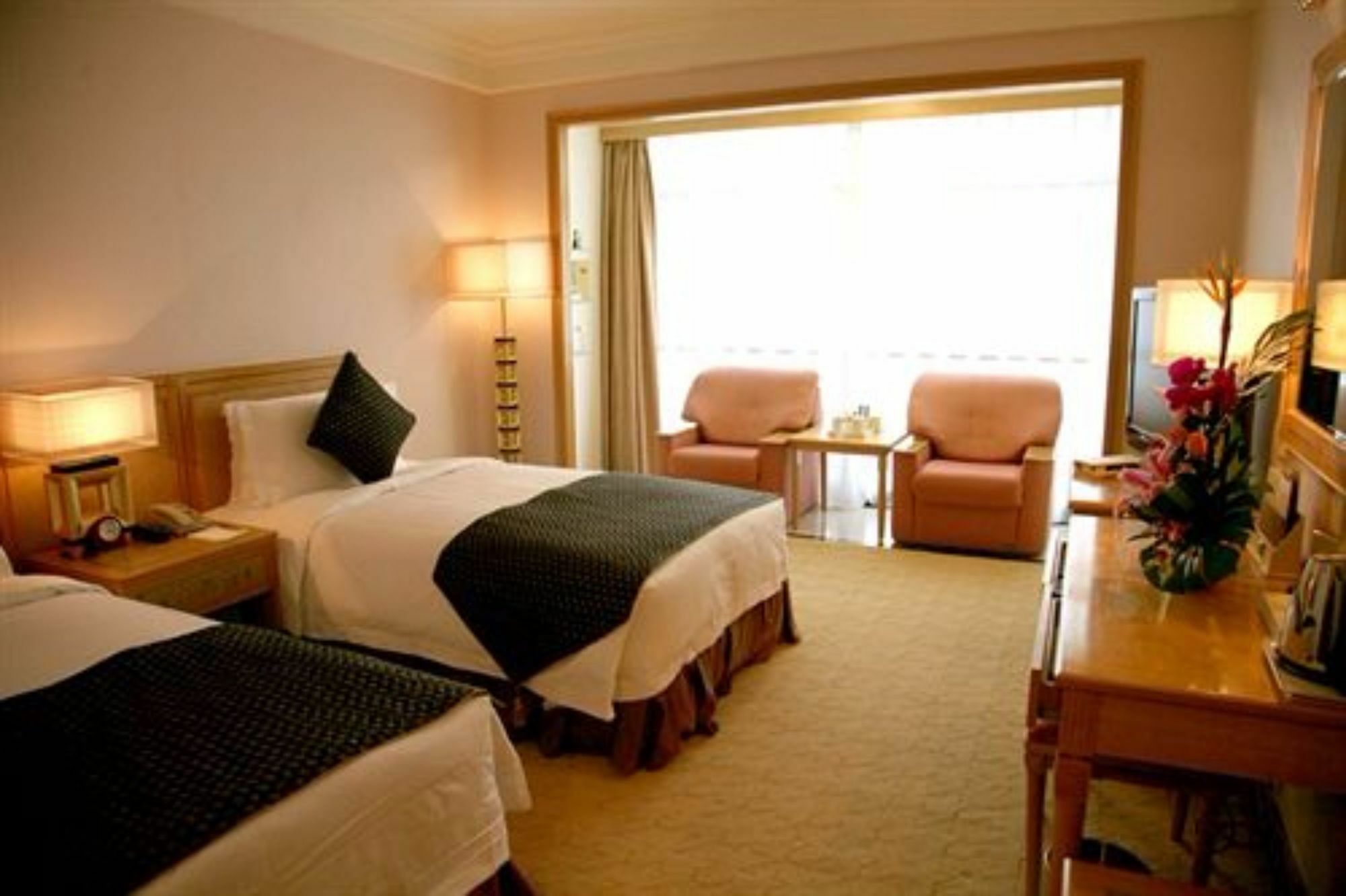 Langfang International Hotel Экстерьер фото